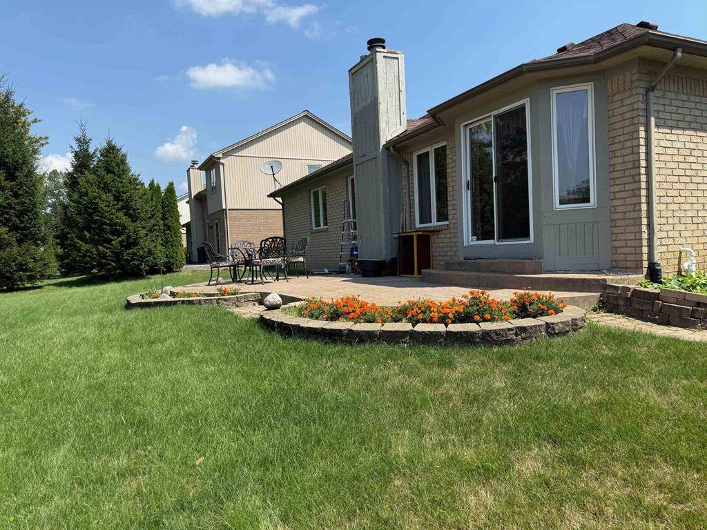 Macomb Twp, MI 48044,47177 Pamela Drive