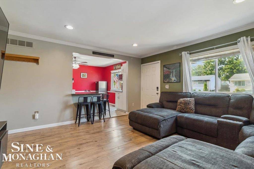 Clinton Twp, MI 48035,20480 Williamson Street