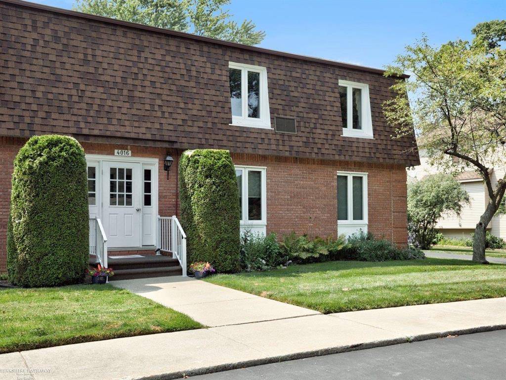 Fort Gratiot Twp, MI 48059,4016 FAIRWAY Drive 8