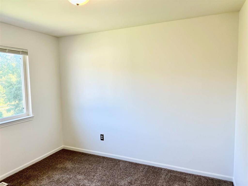Shelby Twp, MI 48317,4907 Green Court
