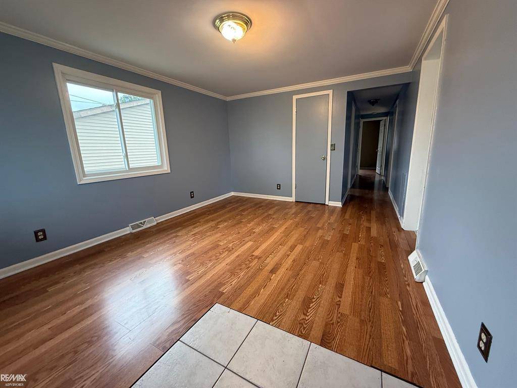 Chesterfield Twp, MI 48047,49039 Jefferson Avenue