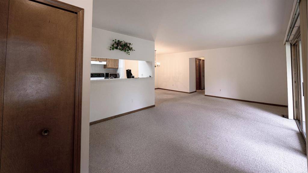 Shelby Twp, MI 48315,49308 Winchester Court