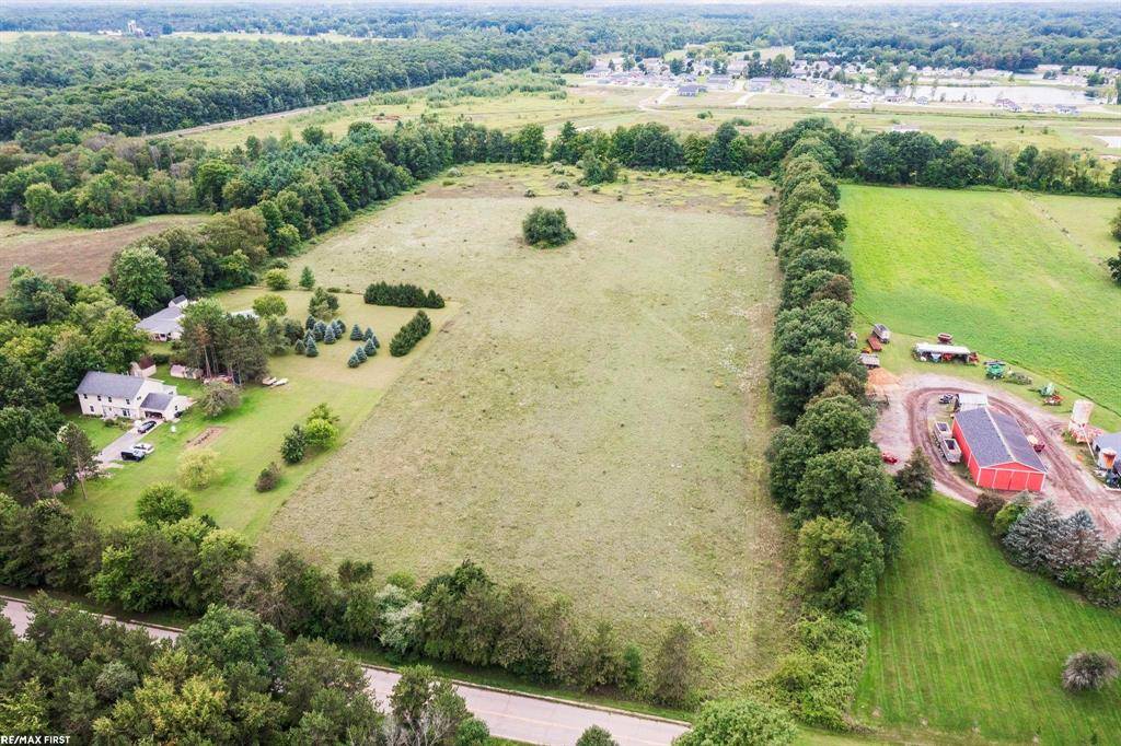 Lapeer Twp, MI 48412,N Five Lakes Road