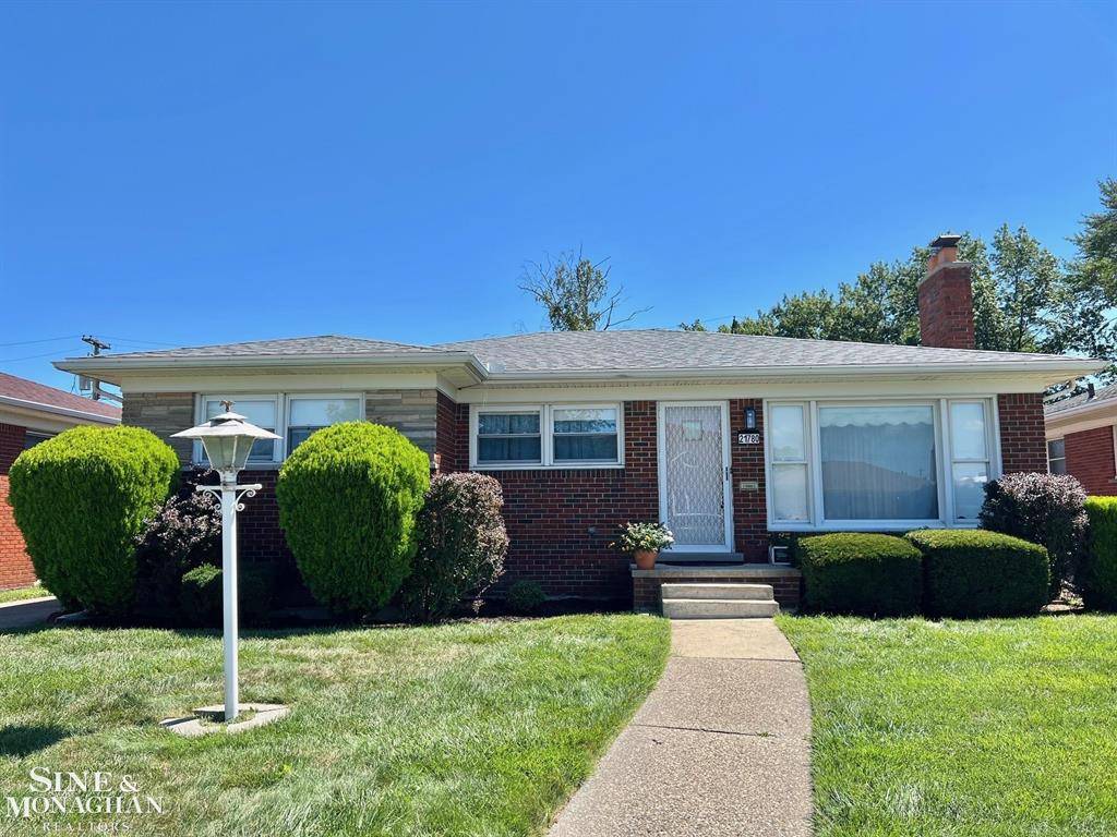 Eastpointe, MI 48021,21780 Eastland Court