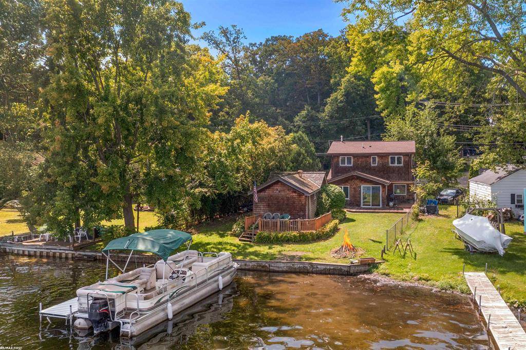 Deerfield Twp, MI 48421,671 Lakeshore Drive