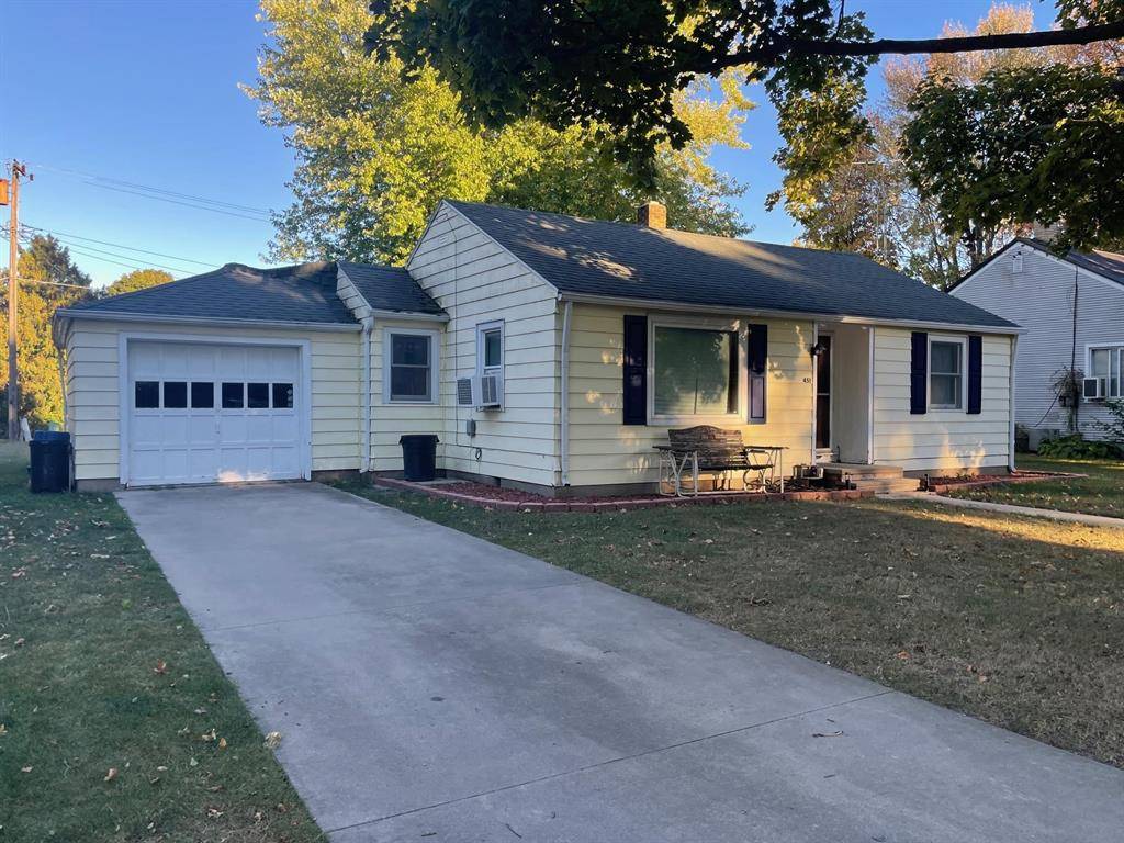 Sebewaing Twp, MI 48759,451 S 5th Street