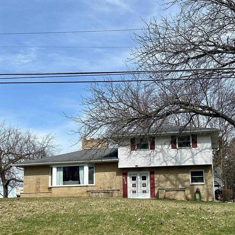 Linden, MI 48415,613 E Rolston