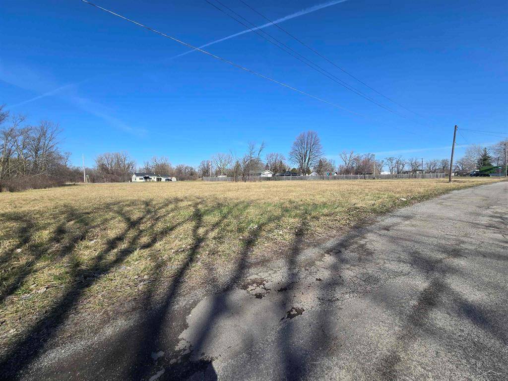 Buena Vista Twp, MI 48601,827 Irving Park Boulevard