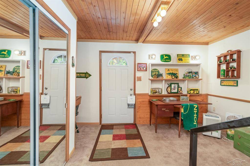 Hamilton Twp, MI 48625,6610 E Arnold Lake Road