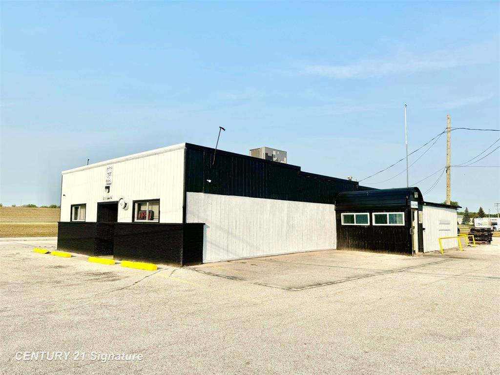 Midland, MI 48642,3001 S SAGINAW Road