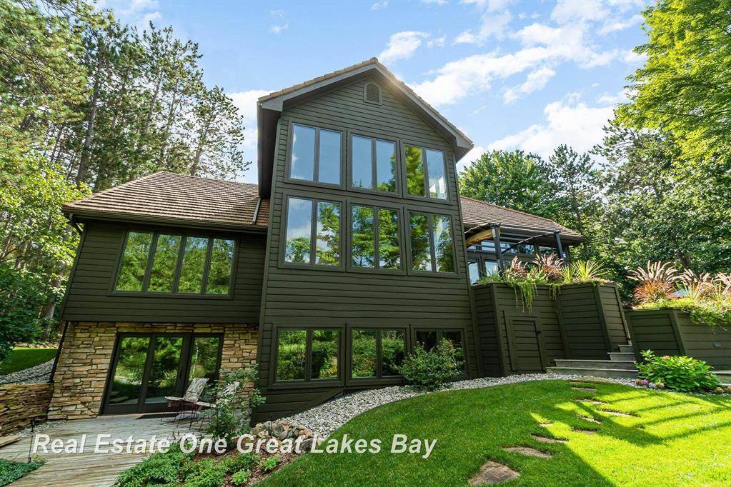 Hope Twp, MI 48628,725 Edenville Lake Road