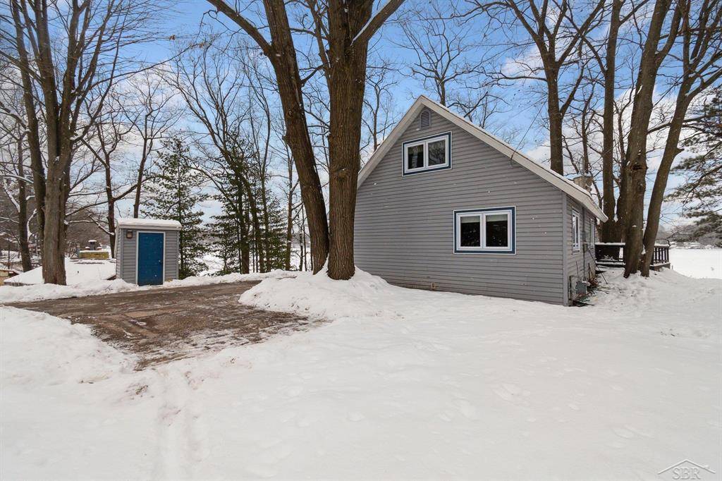Garfield Twp, MI 48632,1141 N Crooked Lake Drive