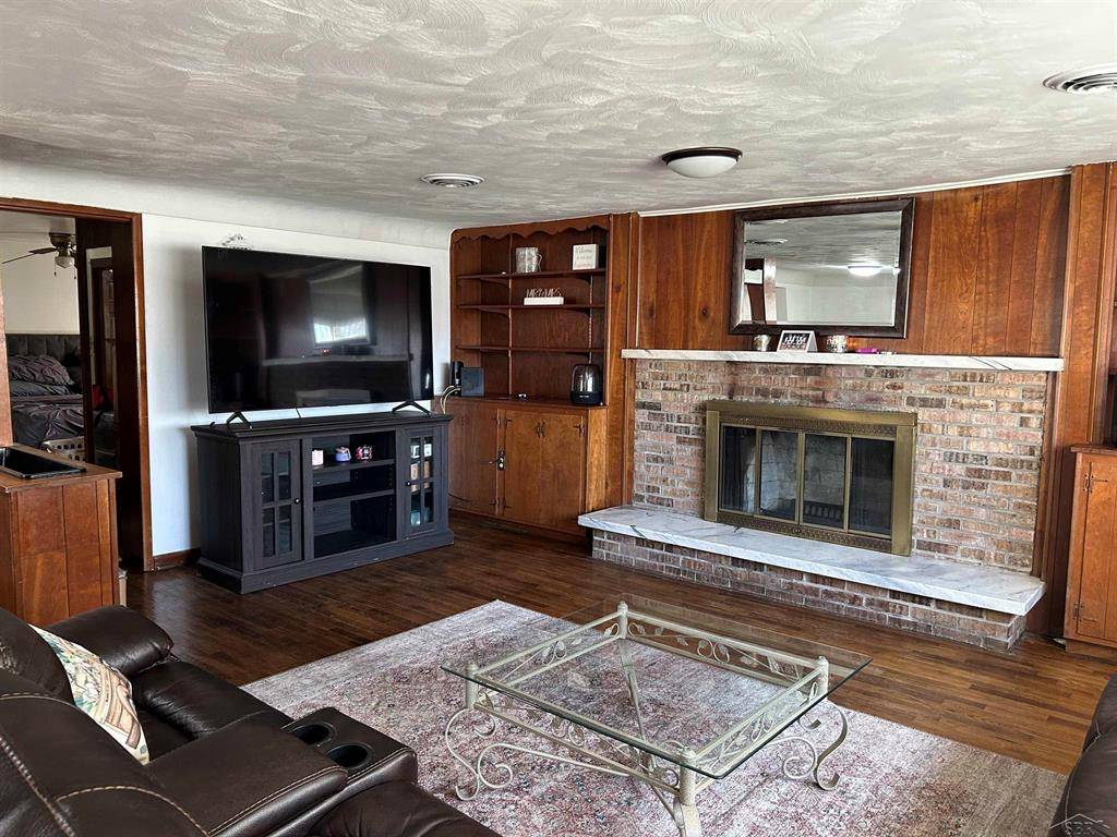 Buena Vista Twp, MI 48601,2510 S Outer Drive