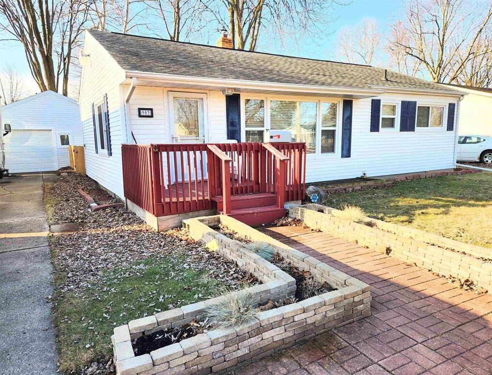 Carrollton Twp, MI 48604,903 Pioneer Trail