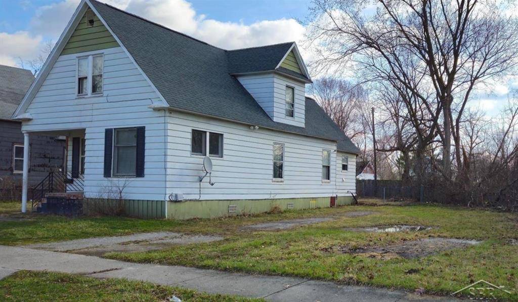 Saginaw, MI 48601,826 S 13TH Street