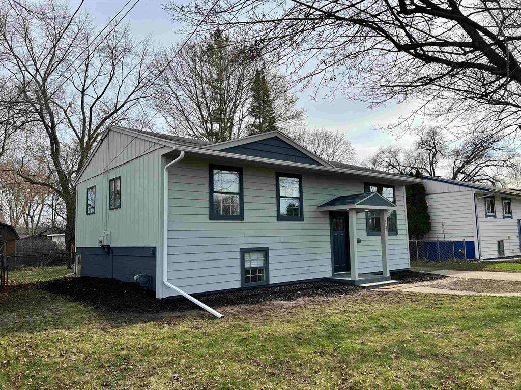 Saginaw, MI 48602,1727 Arthur Street