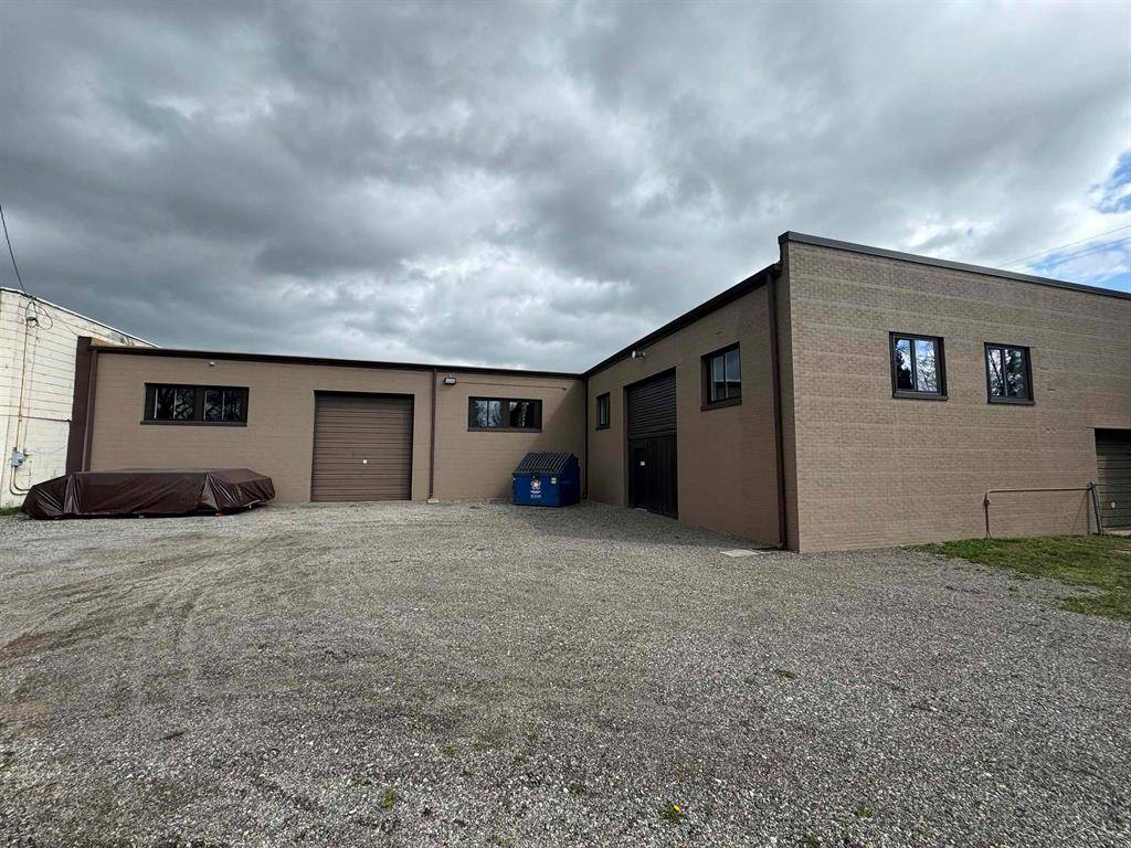 Saginaw, MI 48601,3119 S Jefferson Avenue