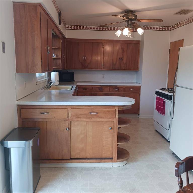 Saginaw, MI 48602,2312 MAYFIELD Avenue
