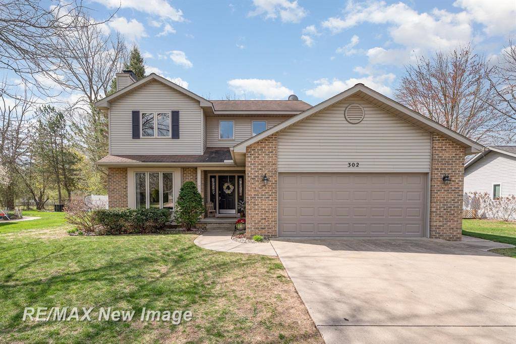 Midland, MI 48642,302 E CHAPEL Lane