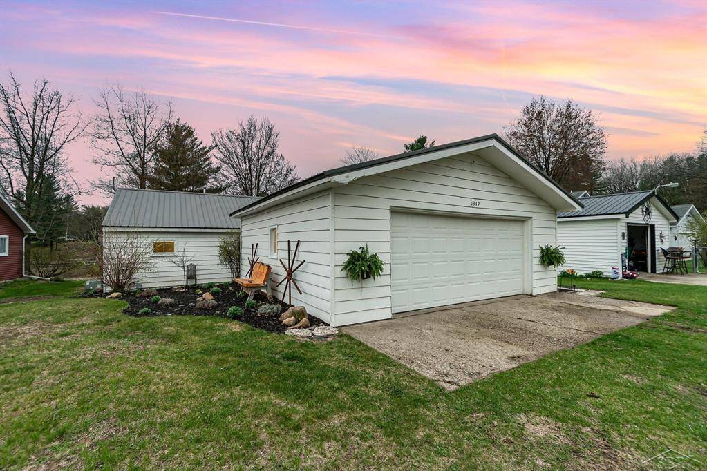 Tobacco Twp, MI 48612,1349 McKimmy Road