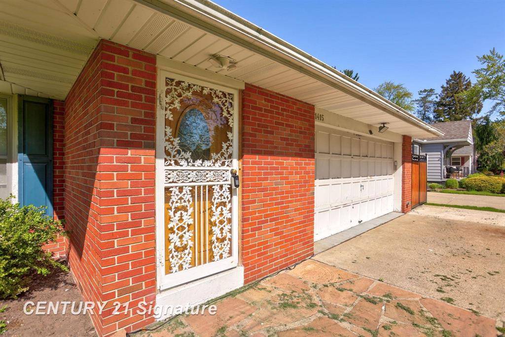 Saginaw Twp, MI 48638,1415 Coolidge Avenue