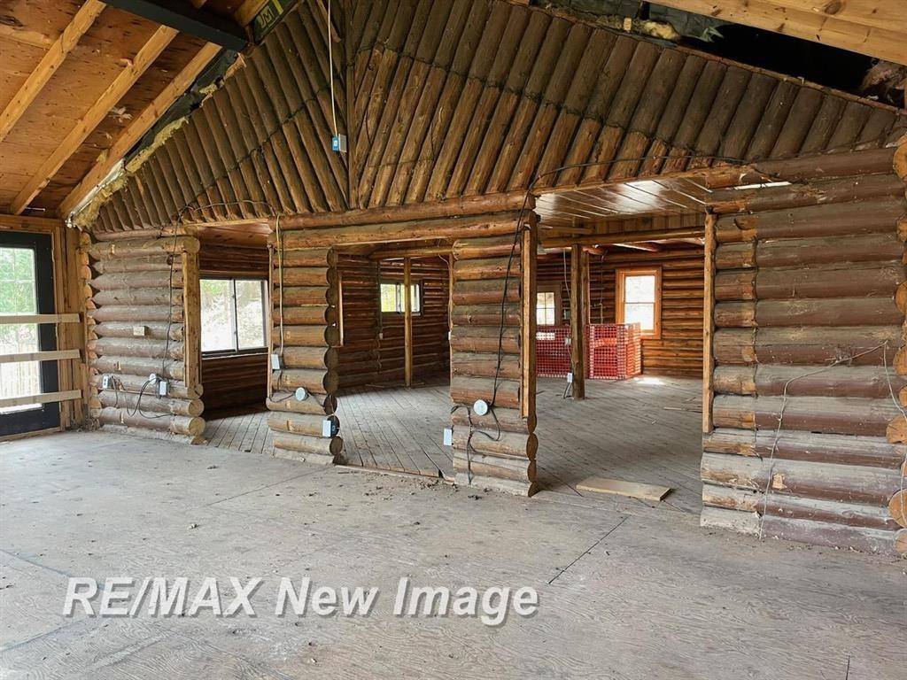 Edenville Twp, MI 48612,724 W Tobacco Ridge Trail