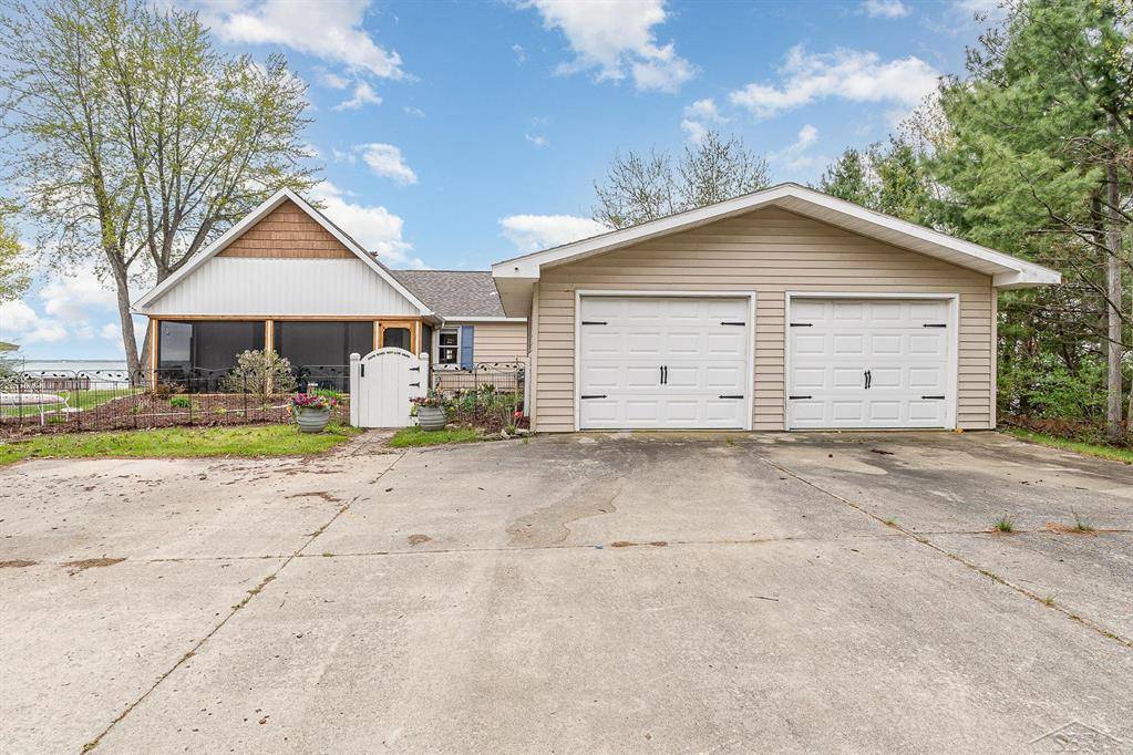 Alabaster Twp, MI 48763,1185 S Bay Drive