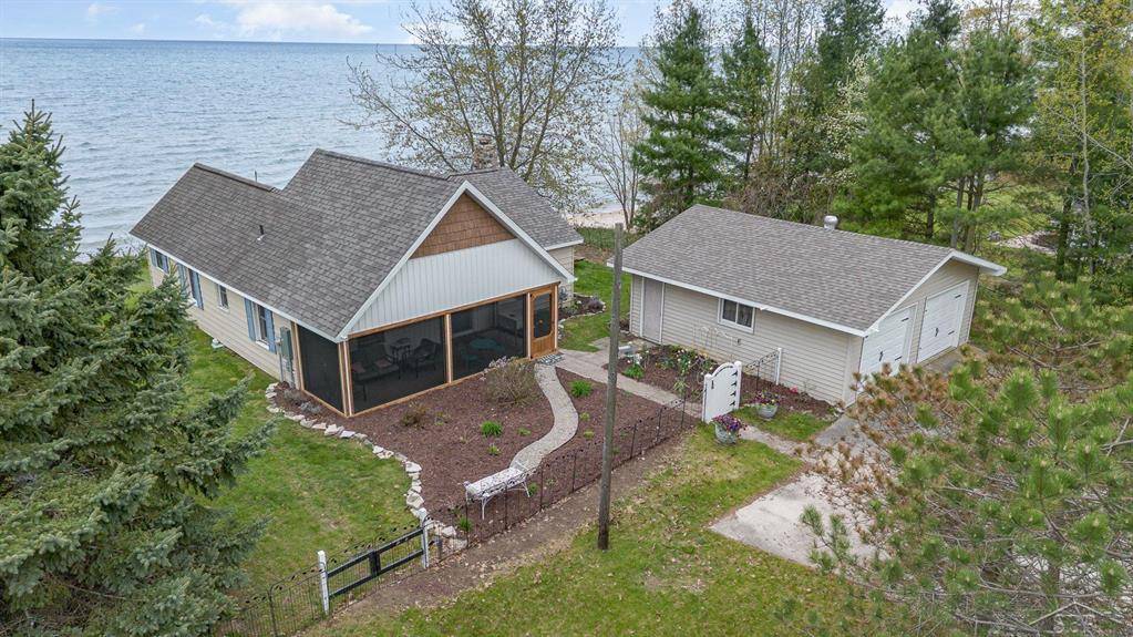Alabaster Twp, MI 48763,1185 S Bay Drive