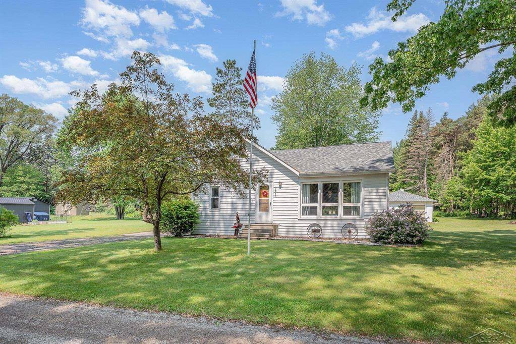 Geneva Twp, MI 48618,3077 Edson Street