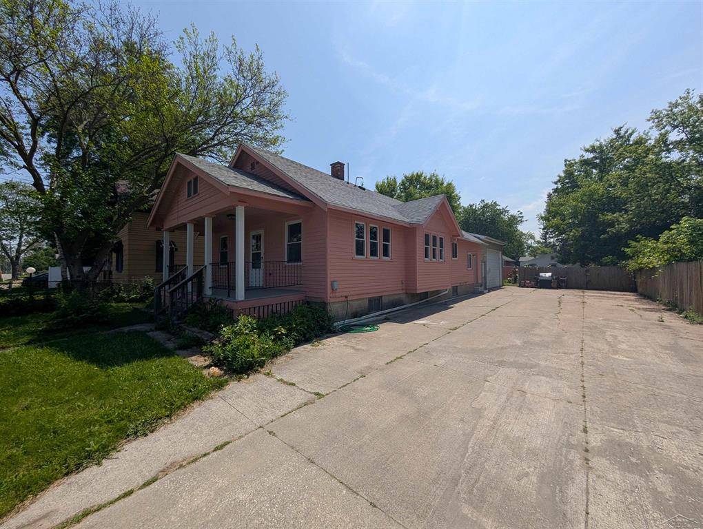 Saginaw, MI 48602,1712 S Hamilton Street