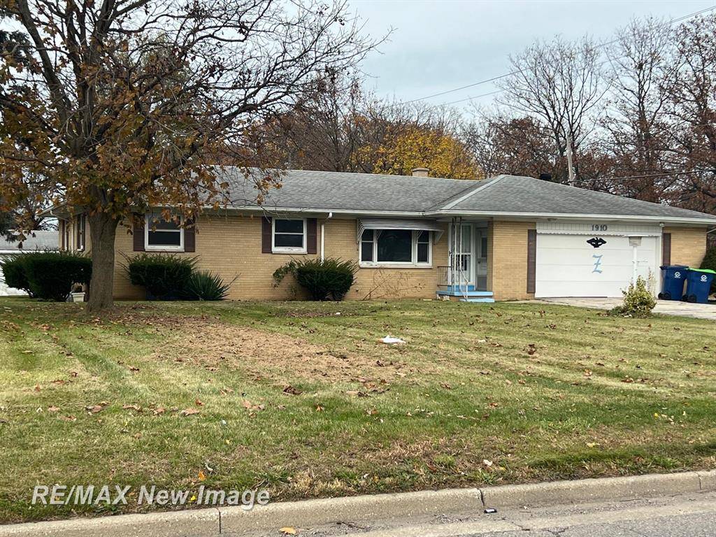 Saginaw Twp, MI 48602,1910 WEISS Street