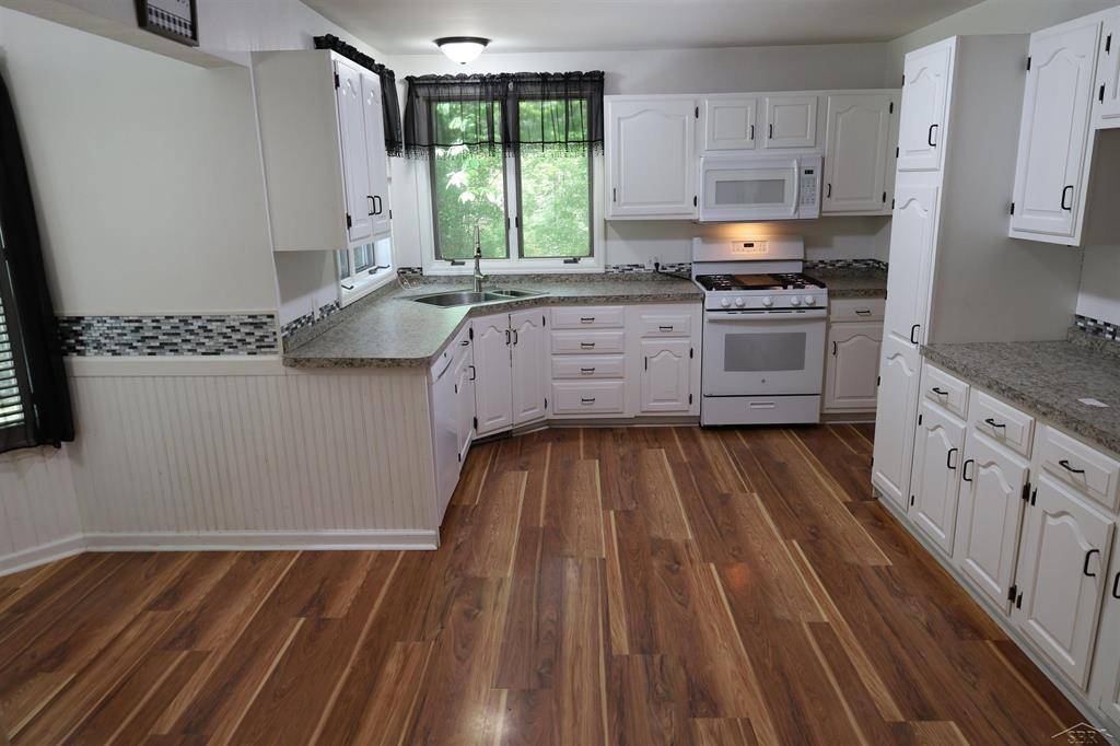 Birch Run Twp, MI 48415,10735 Canadaway Road