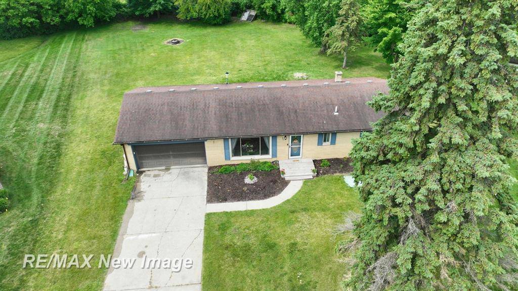 Kochville Twp, MI 48604,5071 Heidi Lane