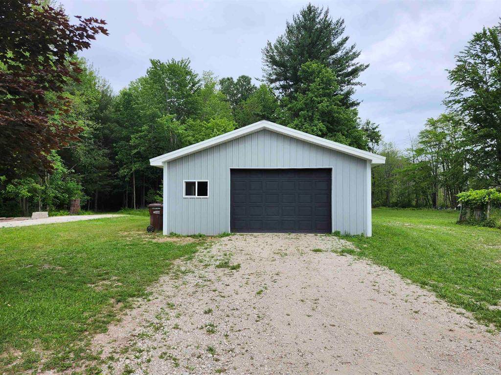 Mills Twp, MI 48642,5386 N Eastman Road