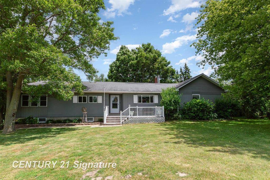 Tittabawassee Twp, MI 48623,7320 N River Road