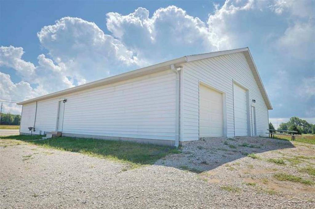 Edenville Twp, MI 48628,6163 N Meridian Road