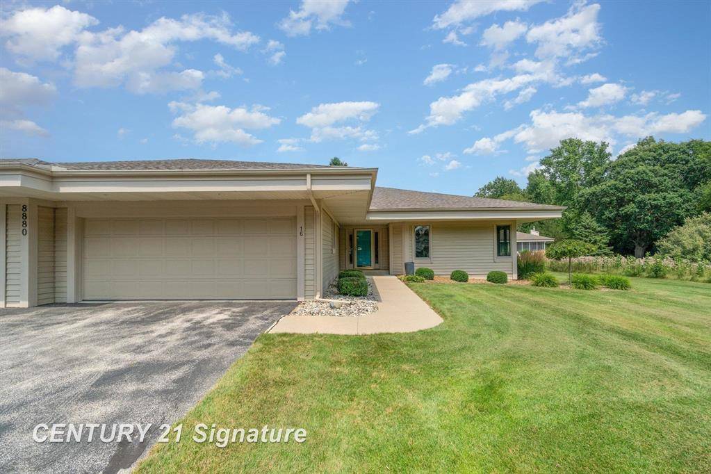Thomas Twp, MI 48609,8880 Windrush Court 16