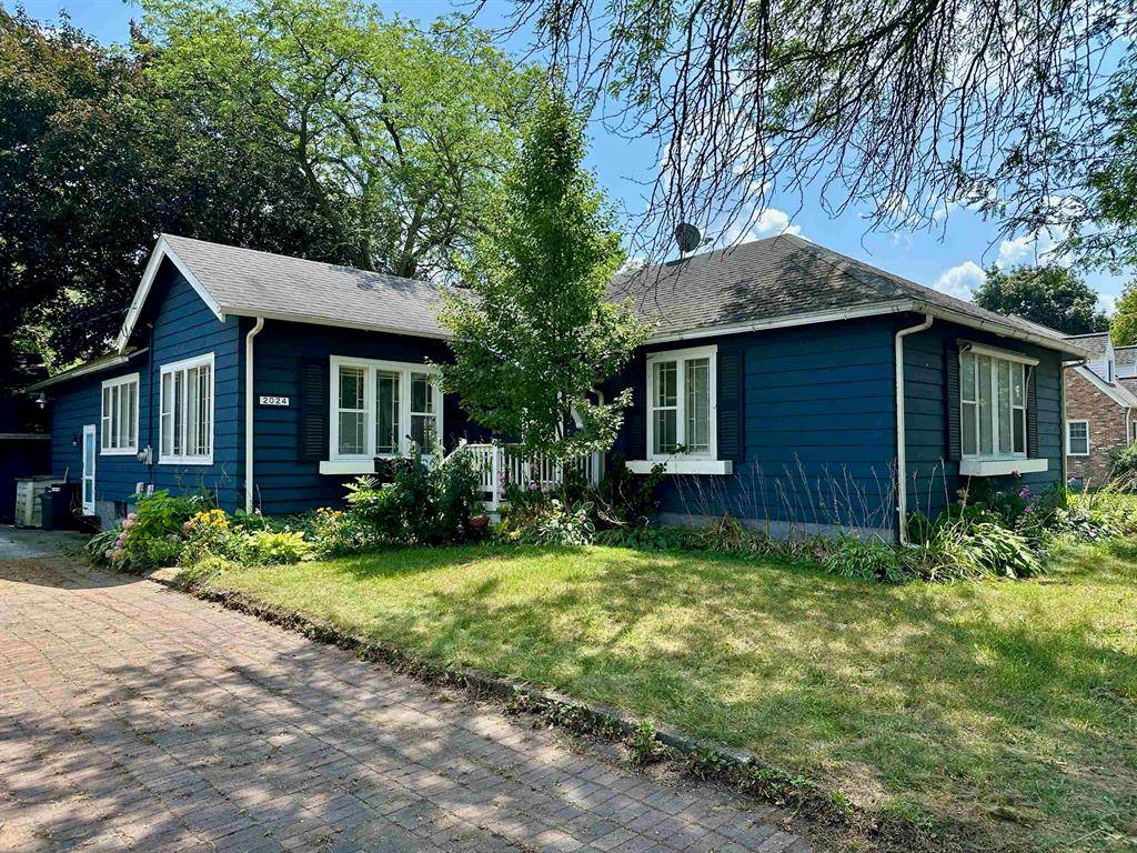 Saginaw, MI 48602,2024 Harry Street