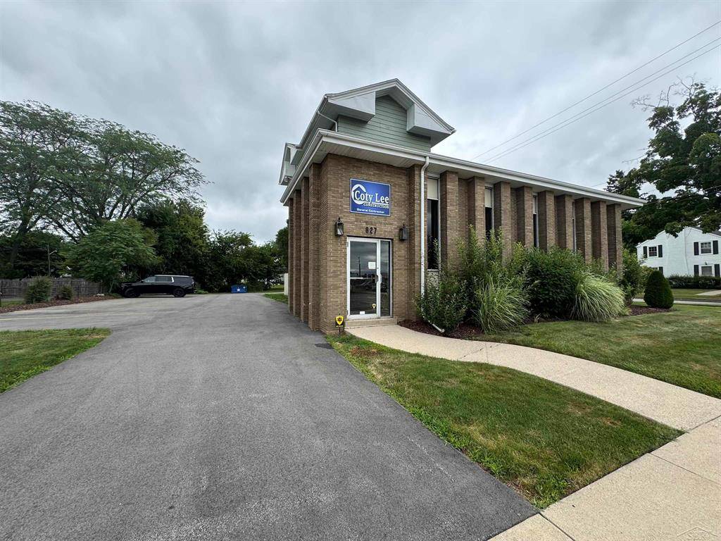 Saginaw, MI 48602,827 N Michigan Avenue