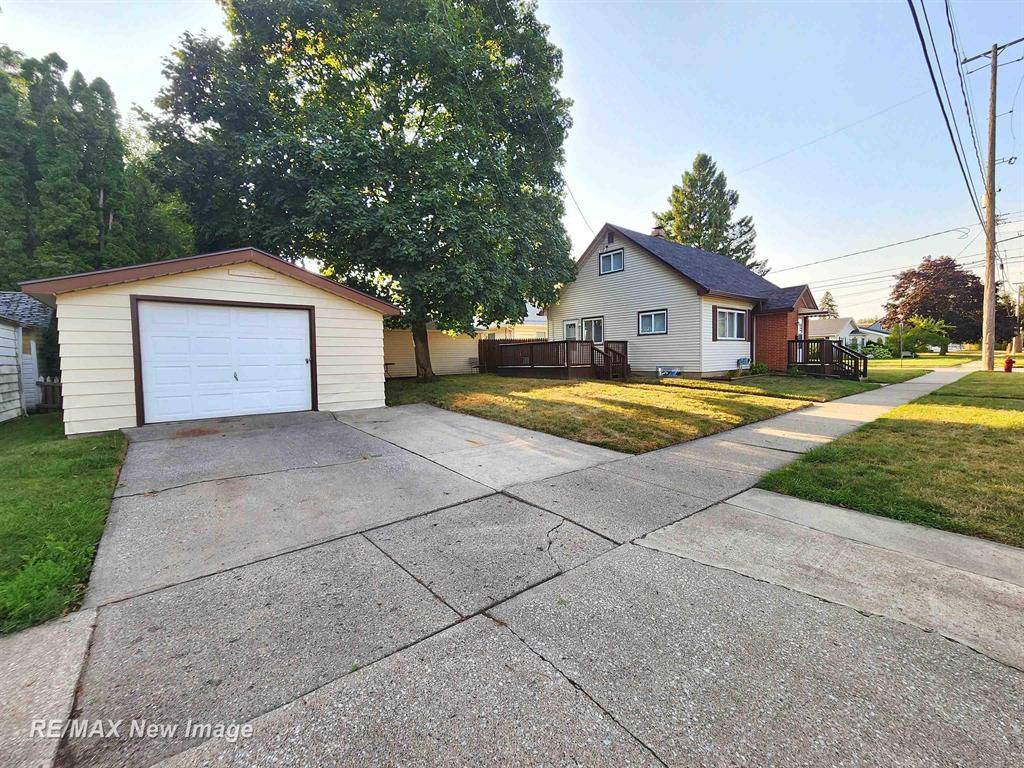 Saginaw, MI 48602,2517 Avon Street