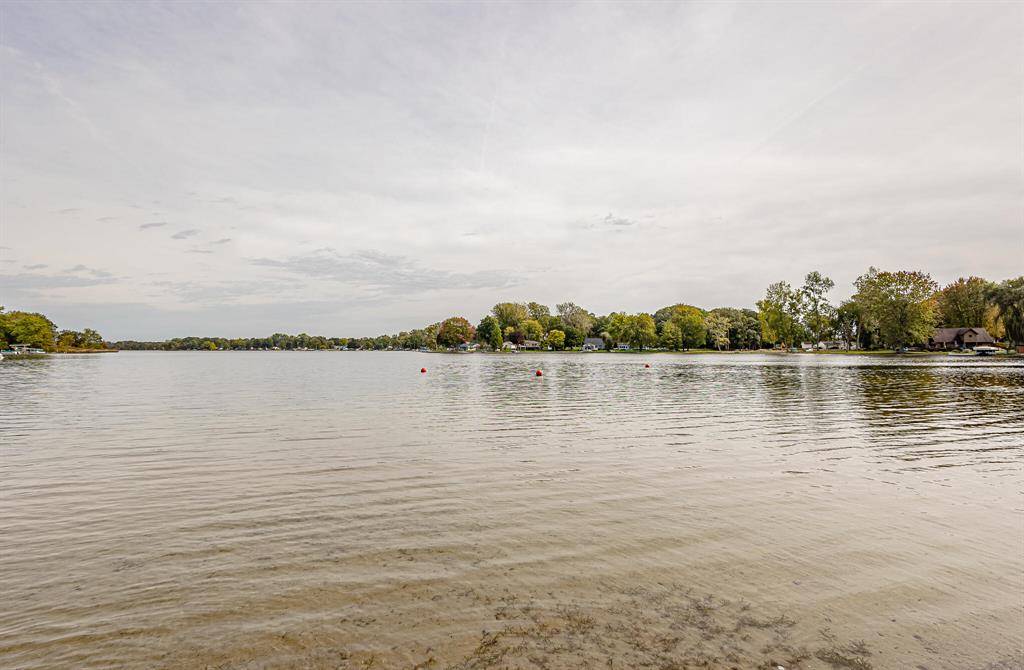 Ovid Twp, MI 49036,482 Swan Lane