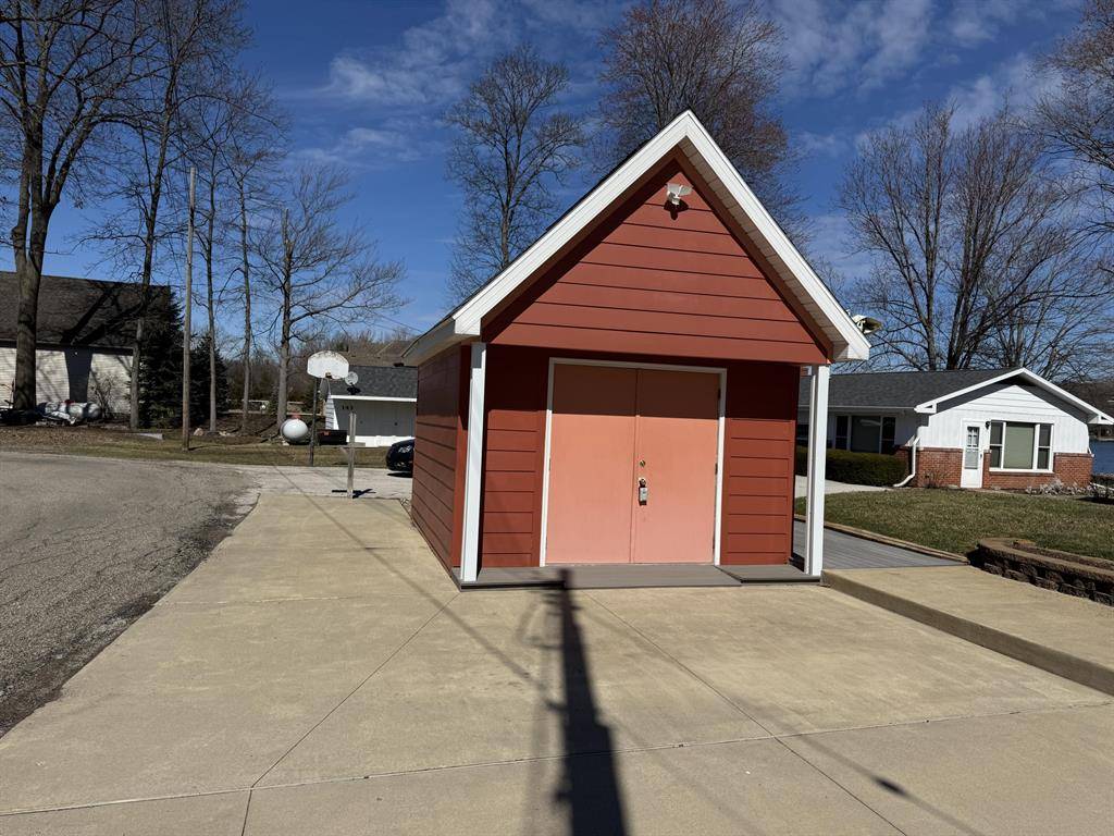 Algansee Twp, MI 49036,145 Lakeshore Drive