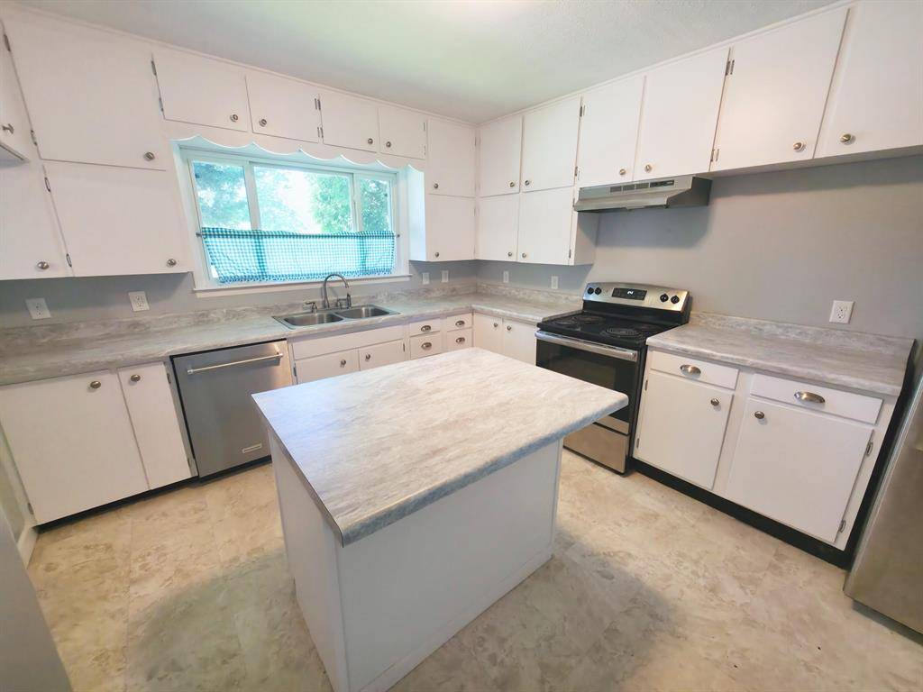 Quincy Vlg, MI 49082,123 E Jefferson Street