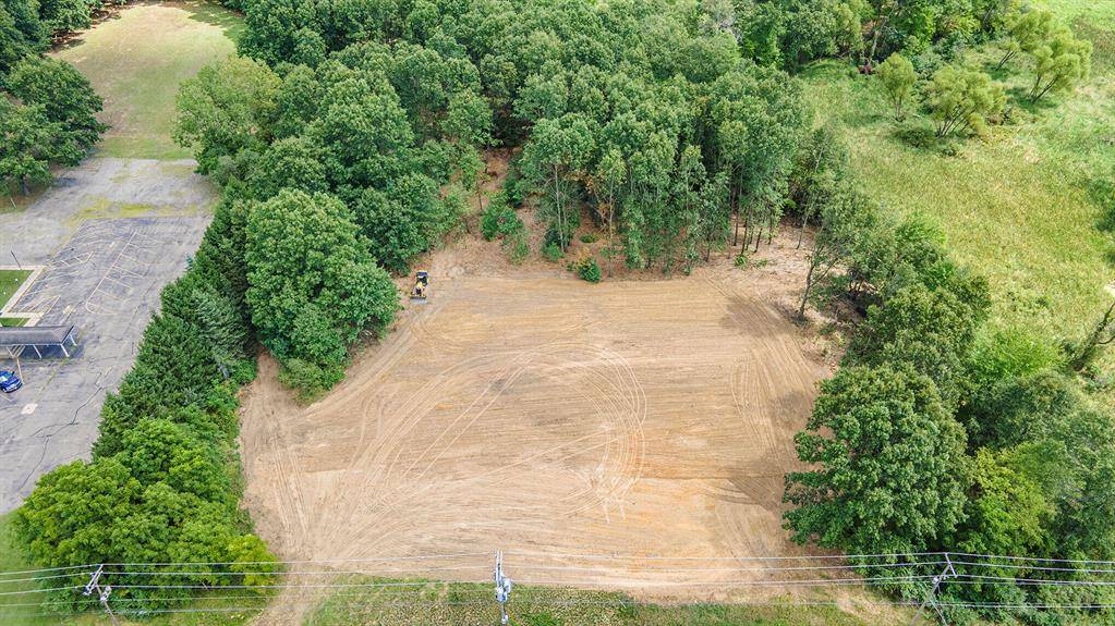 Emmett Twp, MI 49014,v/l Beadle Lake Road