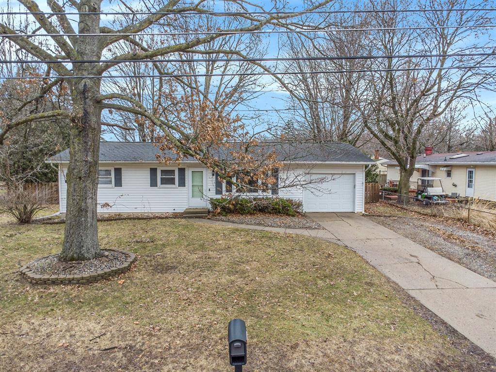 Marshall, MI 49068,409 North Drive E