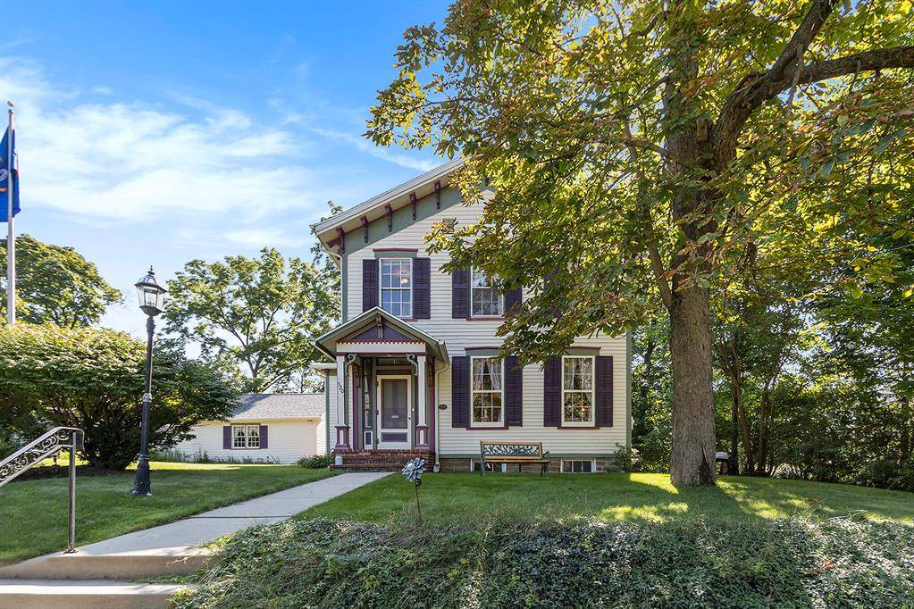 Marshall, MI 49068,320 N Division Street