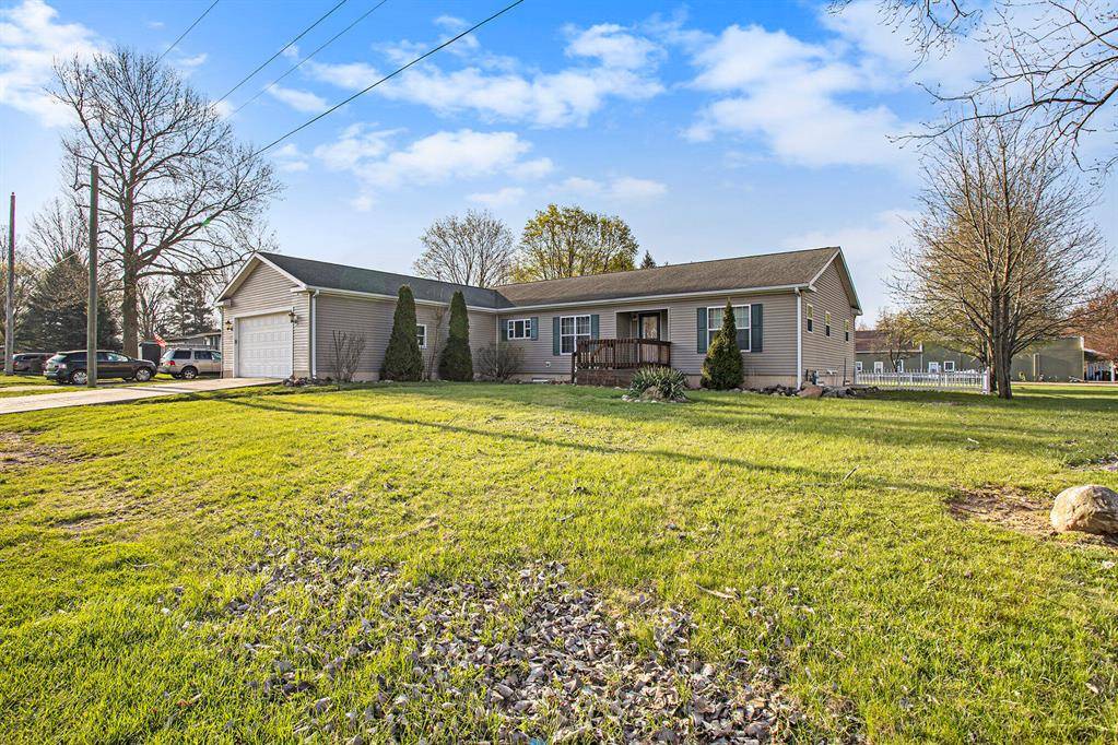 Fredonia Twp, MI 49068,17026 H Drive S
