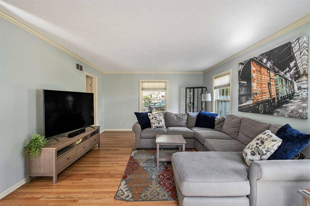 Kalamazoo, MI 49008,2021 Skyler Drive