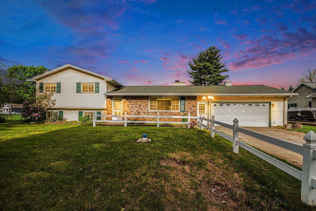 Howard Twp, MI 49120,823 W Park Drive