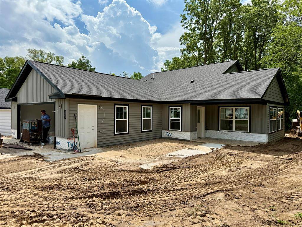 Lake Odessa Vlg, MI 48849,1452 Clark Street